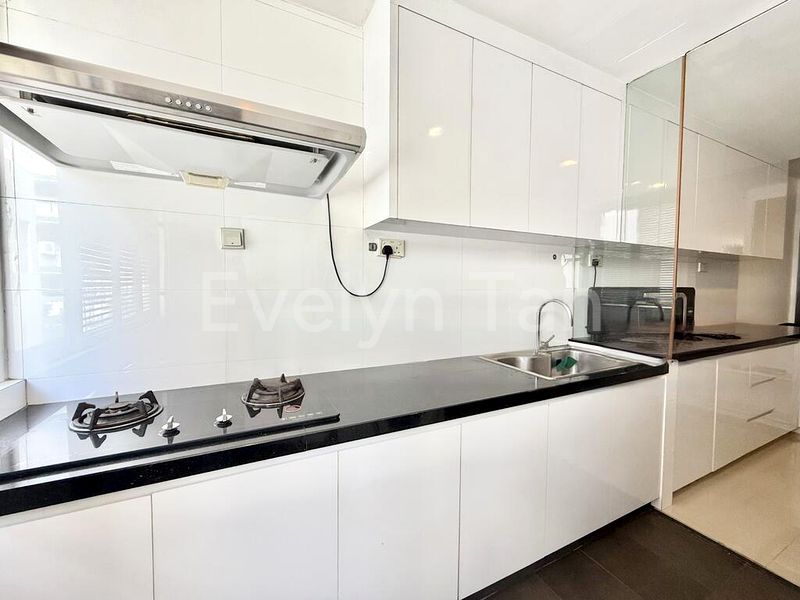 2 Bed Apartment (Condo) for Rent in  Carlisle Road - Image 4